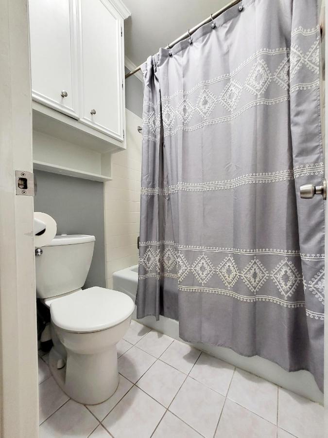 1976Houstongem Luminous Pvtpool & Hottub Dt20Mins For Lrg Families 6Beds 2Bath Villa Exterior photo